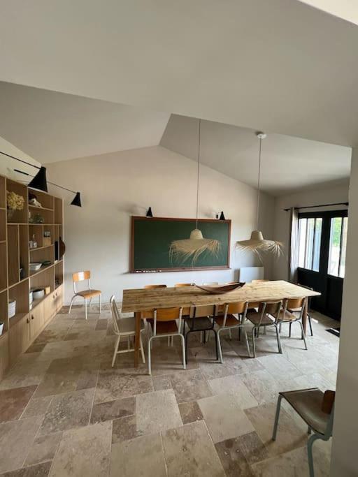 Villa Des Mattes - Superbe Maison De Famille 15 Couchages Crillon-le-Brave Exterior photo